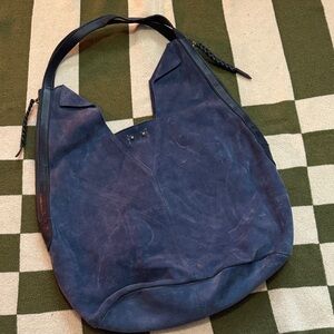 Blue suede shoulder bag 💙